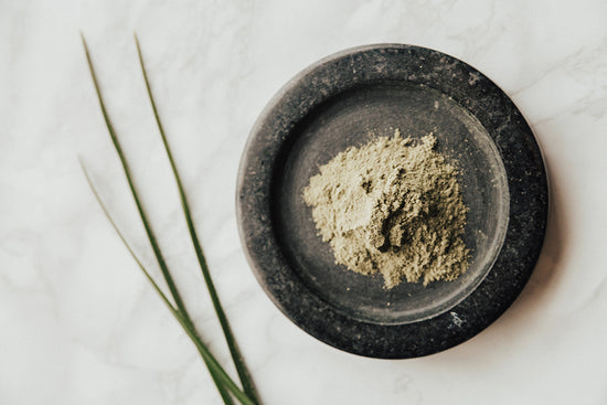 5 reasons why you should add bentonite clay mask to your routine: and it’s not just for acne